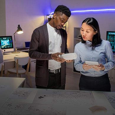 Mobile view of technical resources page showing a list of technical guides and documents with icons, designed for small screens.